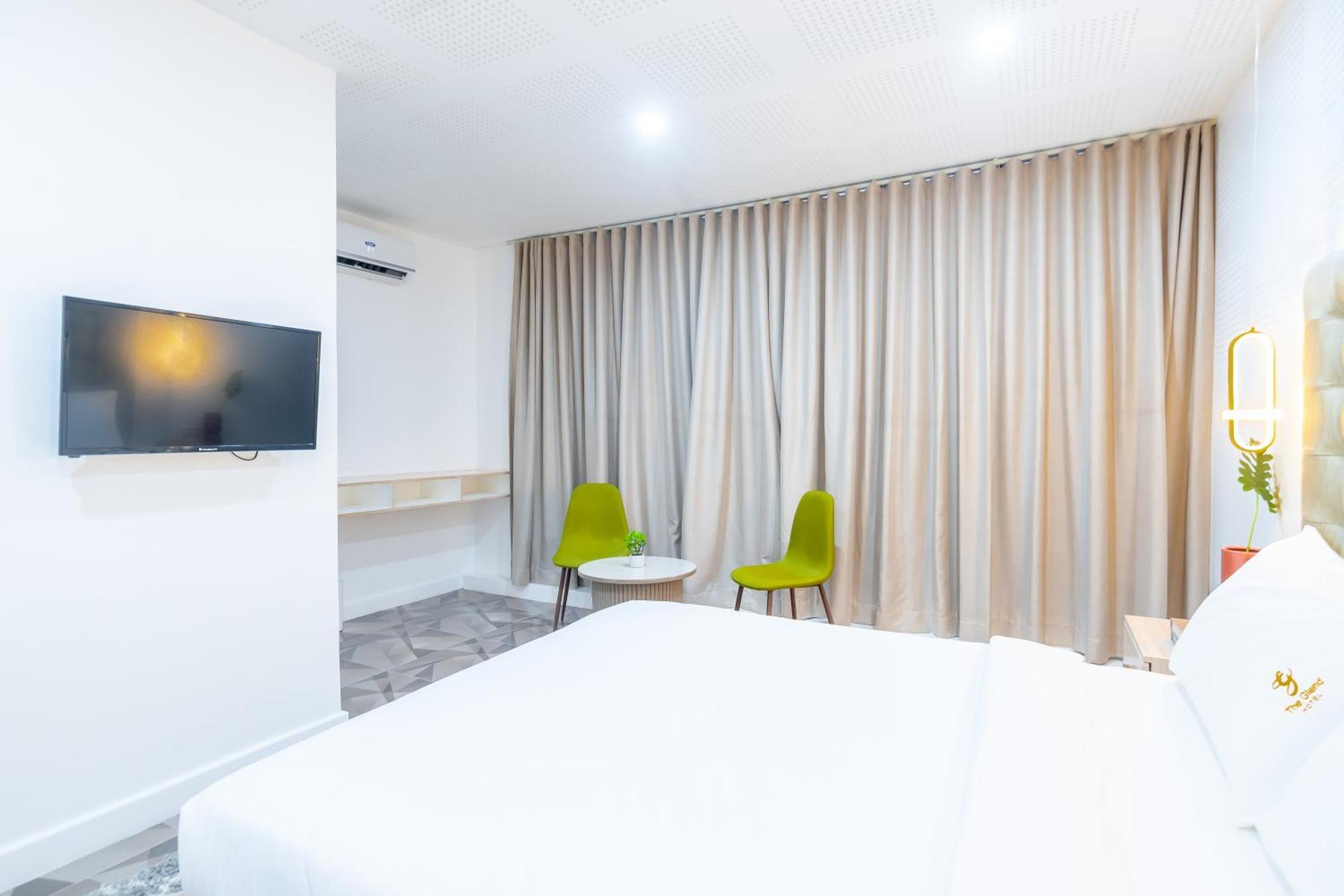 The Glend Hotel Iloilo Passi Buitenkant foto